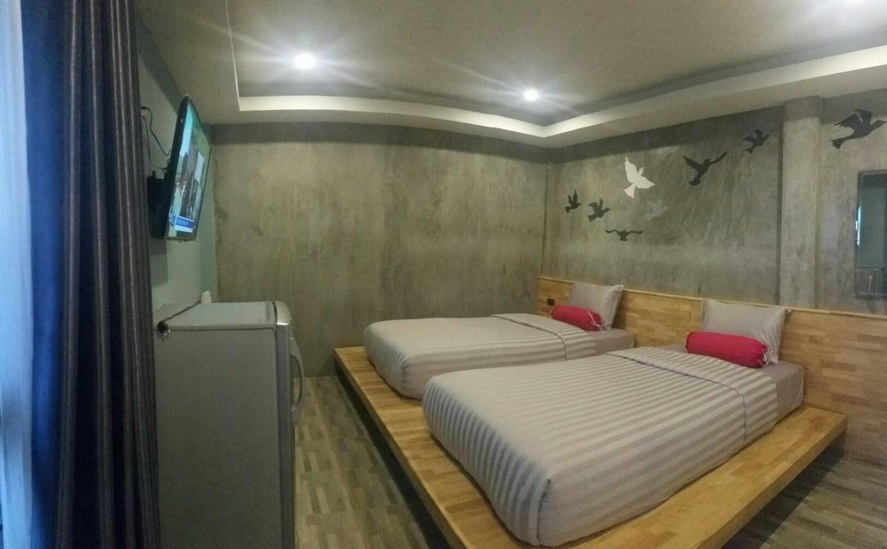 Sor Kor Sor Resort Sattahip Esterno foto