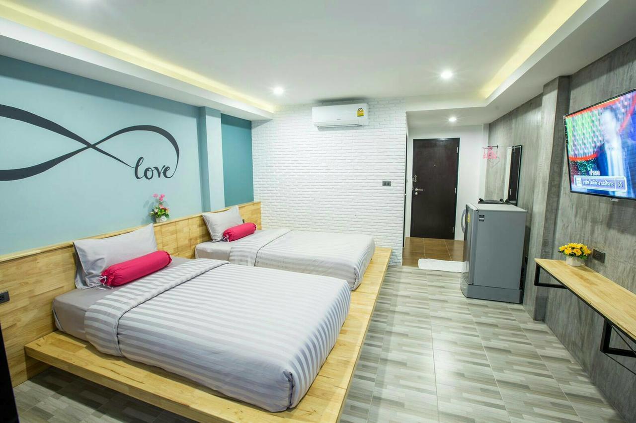 Sor Kor Sor Resort Sattahip Esterno foto