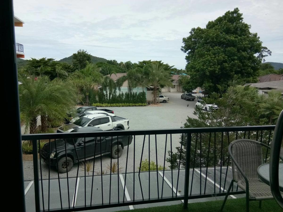 Sor Kor Sor Resort Sattahip Esterno foto